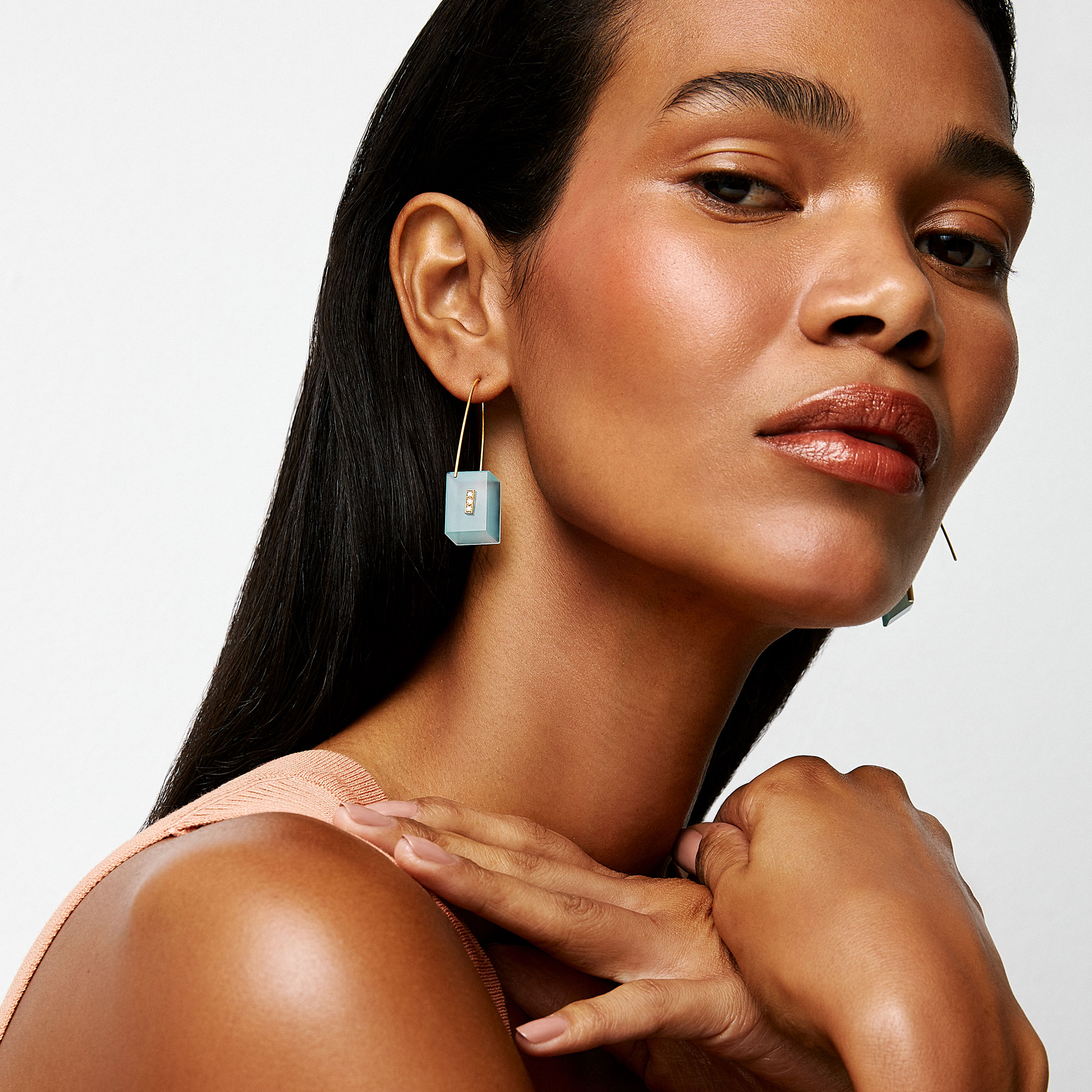 Reverse Fit Rectangle Earrings